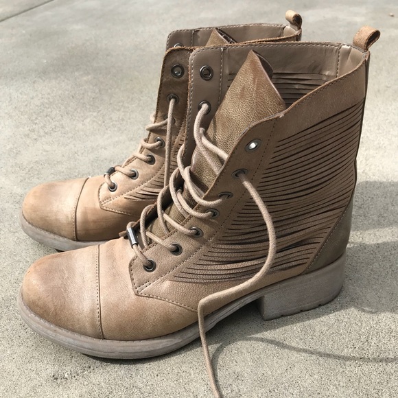 Circus by Sam Edelman Gatson lace up boot 9 - Picture 6 of 8